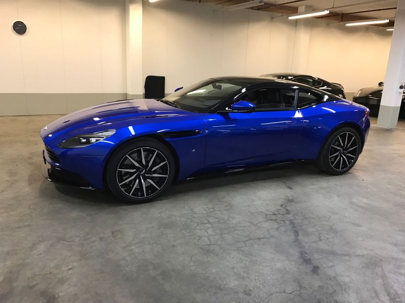 Aston Martin mit Lackschutz-Folierung